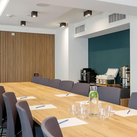 מלון Kyriad Stargard 3*