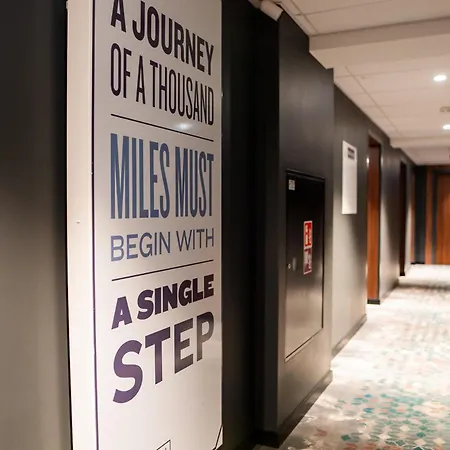 מלון Kyriad Stargard 3*