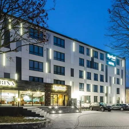 מלון Kyriad Stargard 3*