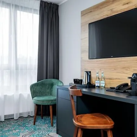 Kyriad Stargard מלון 3*